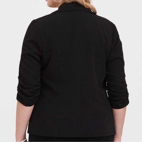 Studio by Torrid Black Gabardine Madison Blazer - Picture 2 of 8